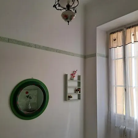 Privata Vicino Al Teatro Ariston 民宿 *