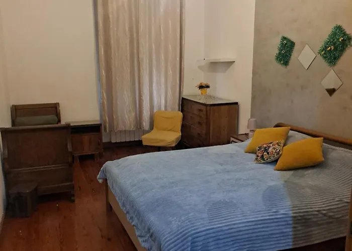 Privata Vicino Al Teatro Ariston Habitación en casa particular *
